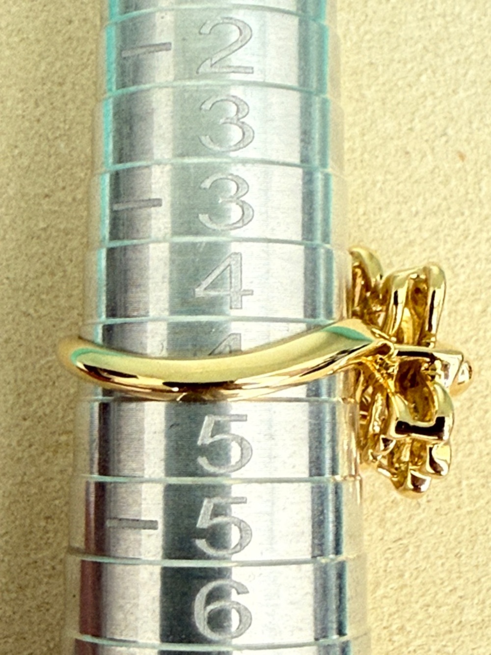 Tiffany & Co. 18k gold Butterfly ring - Picture 13 of 16